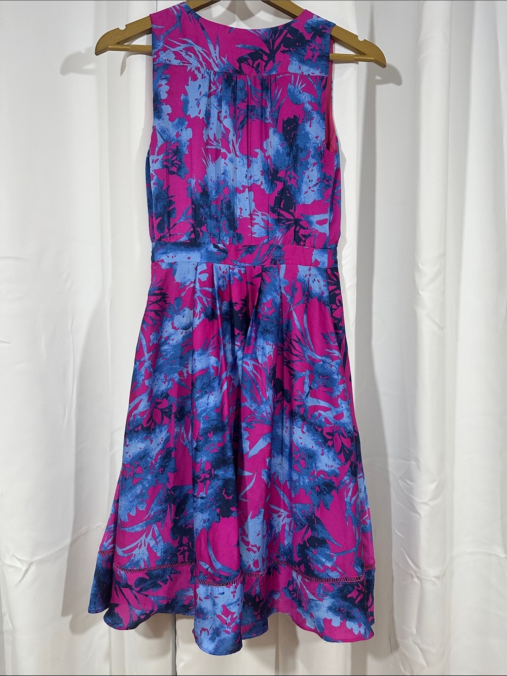 Banana Republic Petite 00 Floral Fit Flare Dress Pink Blue Sleeveless Party - Picture 6 of 9